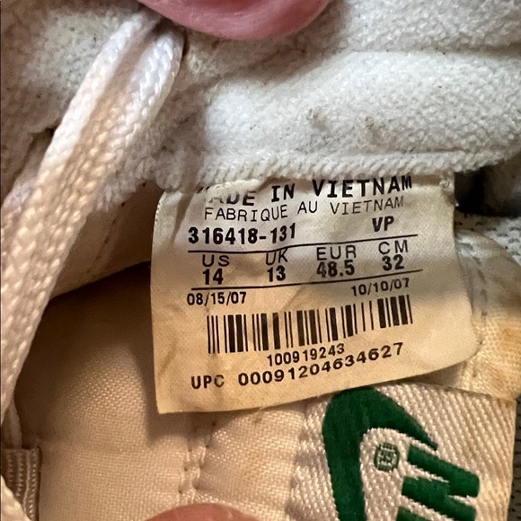 Nike Cortez Men's White Sneakers with Green Accents size 14 - Picture 8 of 10